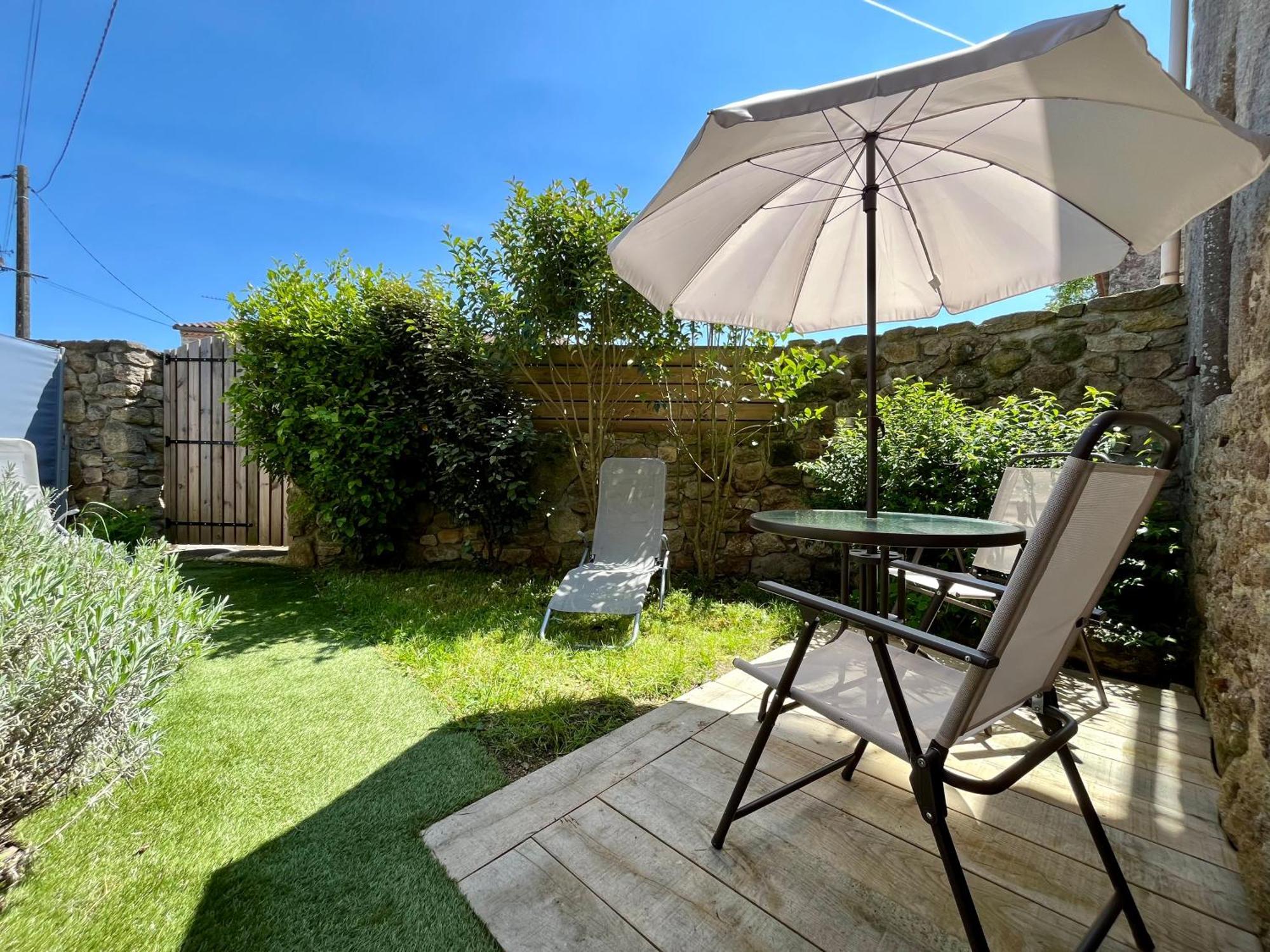 Maison A La Campagne Les Oliviers La Bruffiere 외부 사진